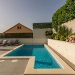 Villa Rogoznica Apartmán