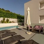 Apartmán Villa Rogoznica *