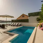 Villa Rogoznica * Rogoznica (Sibenik-Knin)