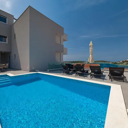 Villa Rogoznica Apartment