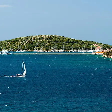 Villa Rogoznica شقة *