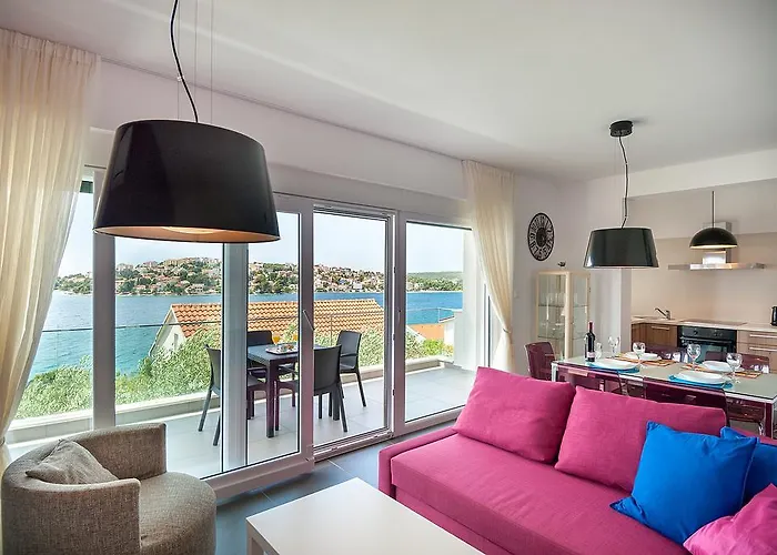 Villa Rogoznica * Rogoznica (Sibenik-Knin)