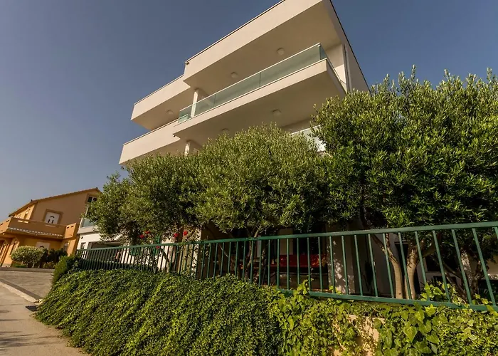 Villa Rogoznica * Rogoznica (Sibenik-Knin)