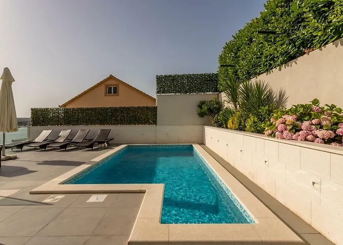 Villa Rogoznica Daire